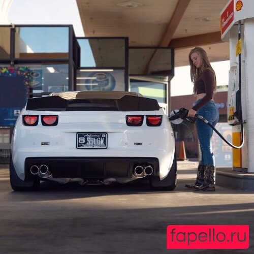 Kayla Rundle Onlyfans Photo Gallery 