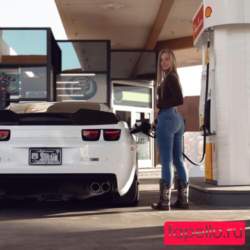 Kayla Rundle Onlyfans Photo Gallery 