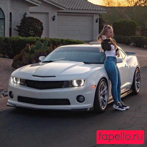 Kayla Rundle Onlyfans Photo Gallery 