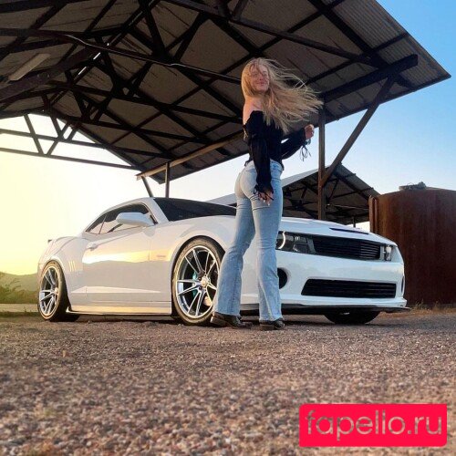 Kayla Rundle Onlyfans Photo Gallery 