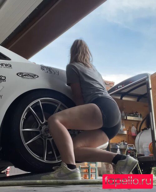 Kayla Rundle Onlyfans Photo Gallery 