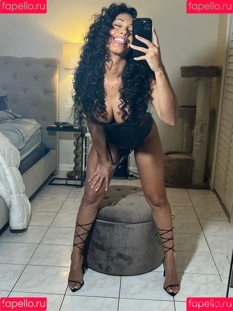 Jasmine Lotus Onlyfans Photo Gallery 