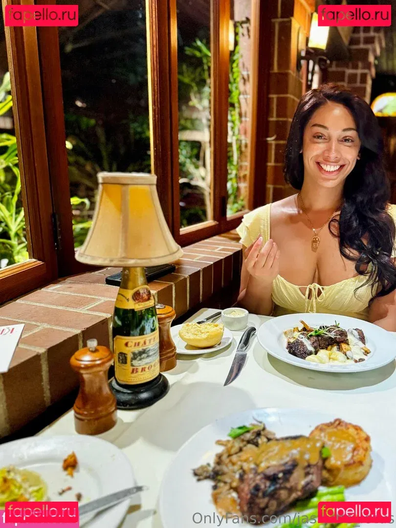 Jasmine Lotus Onlyfans Photo Gallery 