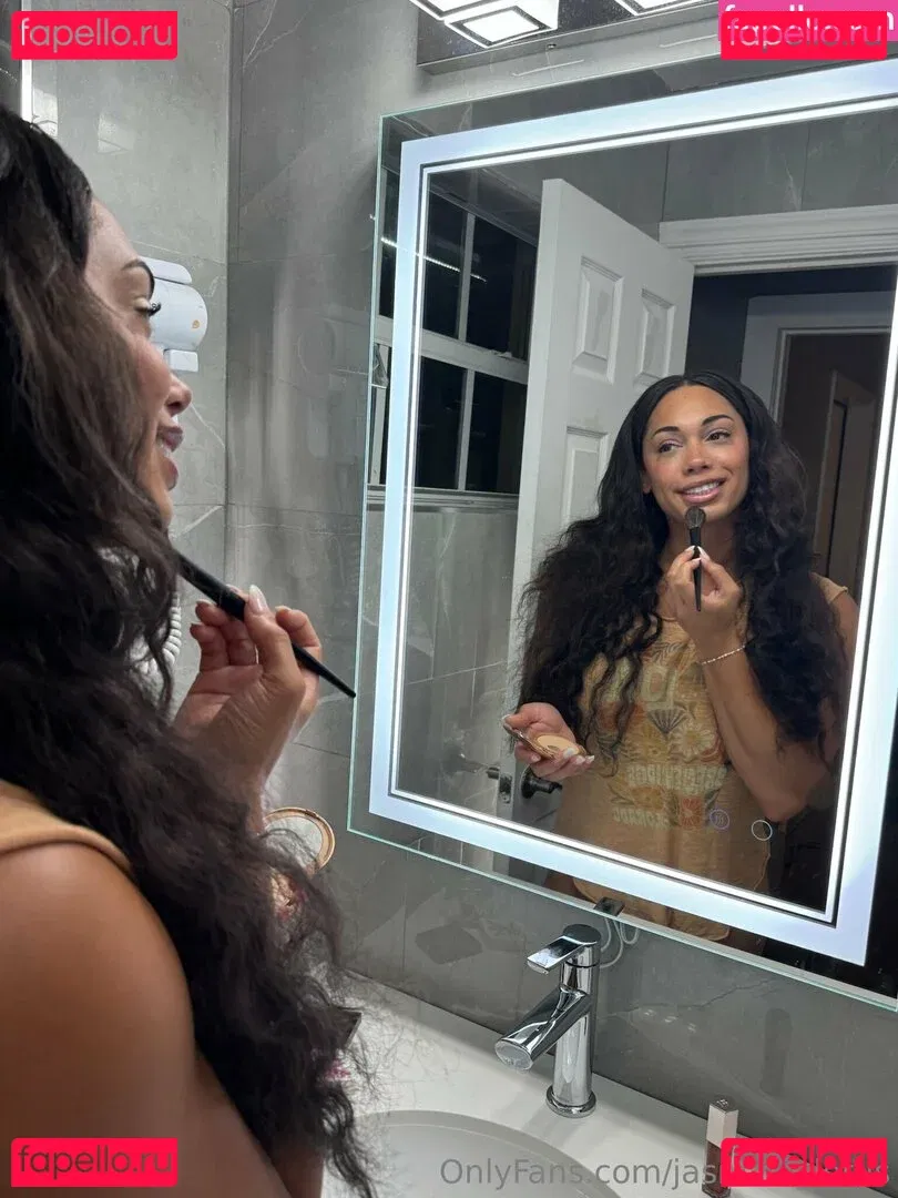 Jasmine Lotus Onlyfans Photo Gallery 