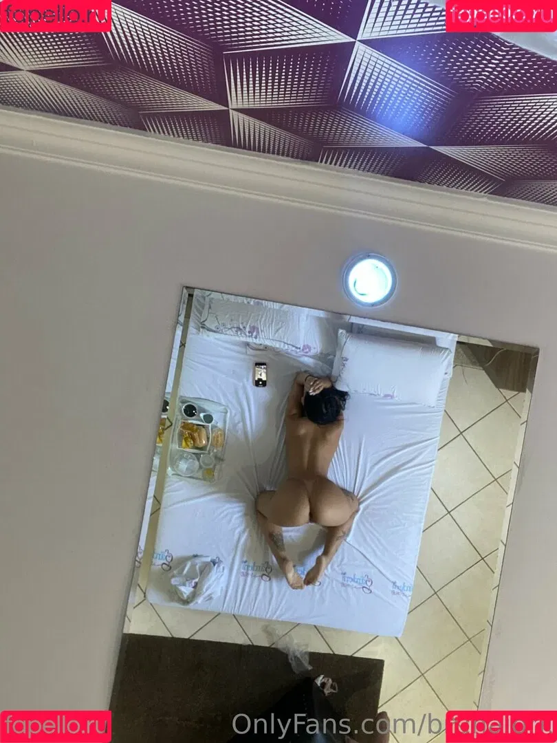 Bruna Iork Onlyfans Photo Gallery 
