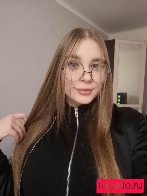 Lucy Laistner Nude Onlyfans Photo 12