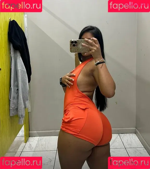 spicyserenaaa Onlyfans Photo Gallery 