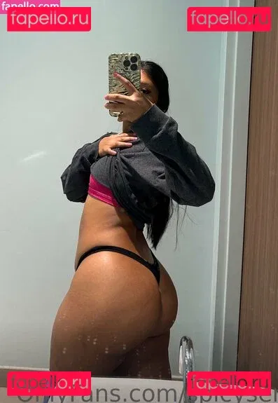 spicyserenaaa Onlyfans Photo Gallery 