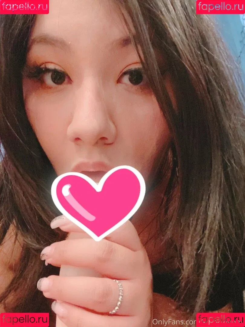 kittenkiyomi Onlyfans Photo Gallery 