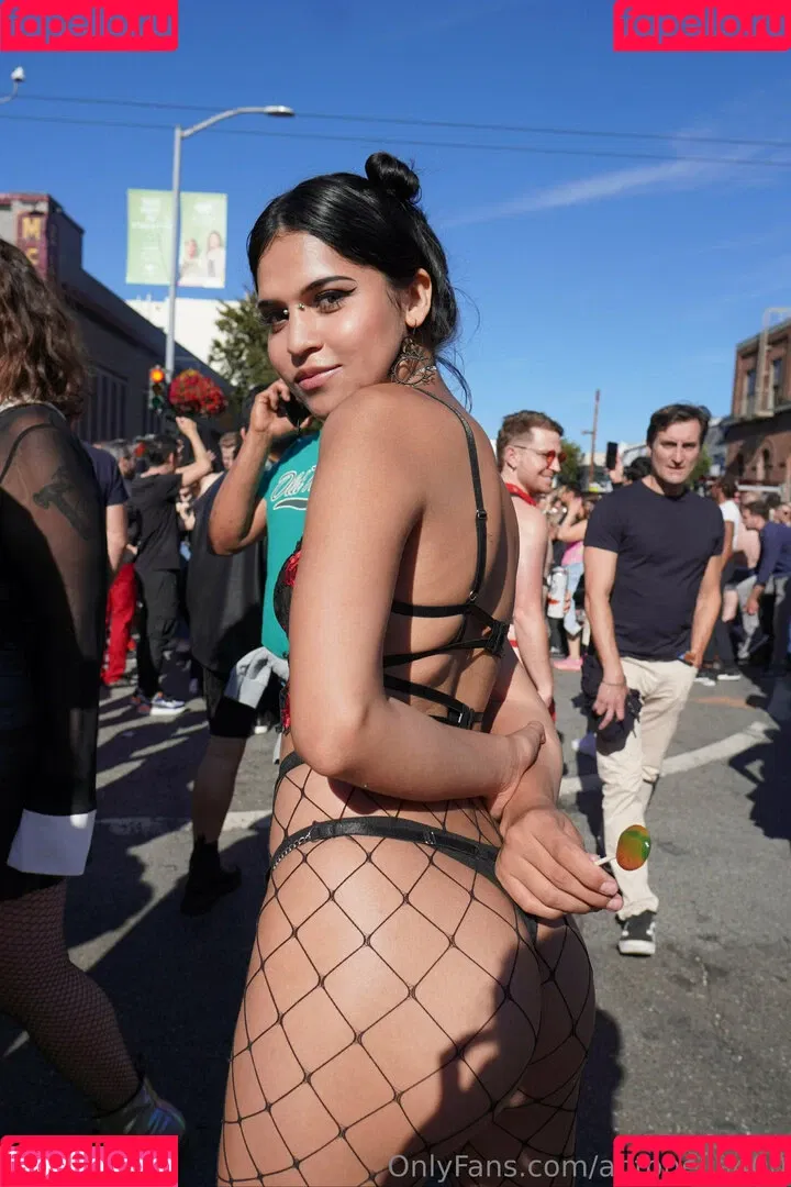 antonella400 Onlyfans Photo Gallery 