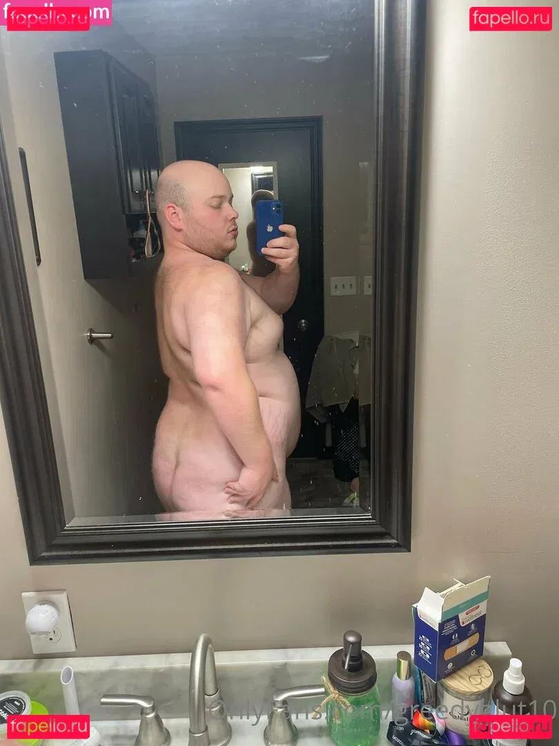 greedyglut10 Onlyfans Photo Gallery 