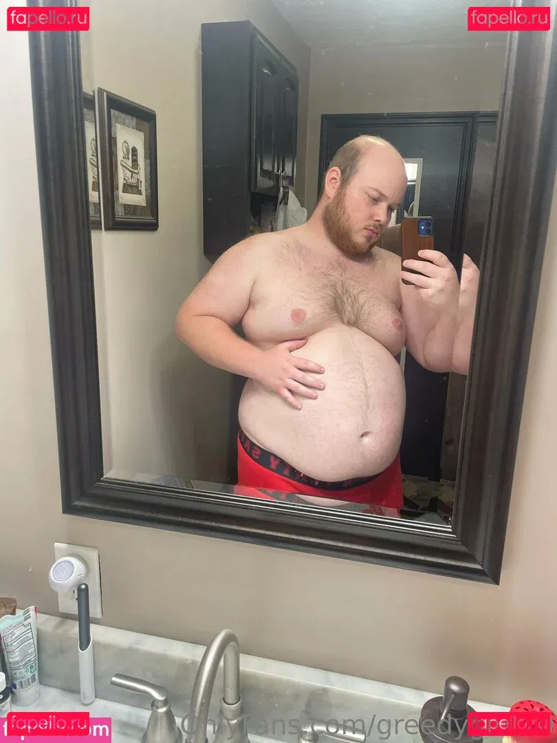 greedyglut10 Onlyfans Photo Gallery 