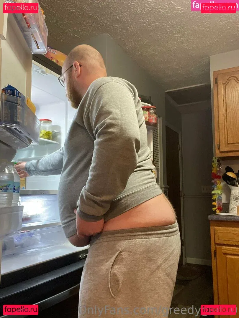 greedyglut10 Onlyfans Photo Gallery 