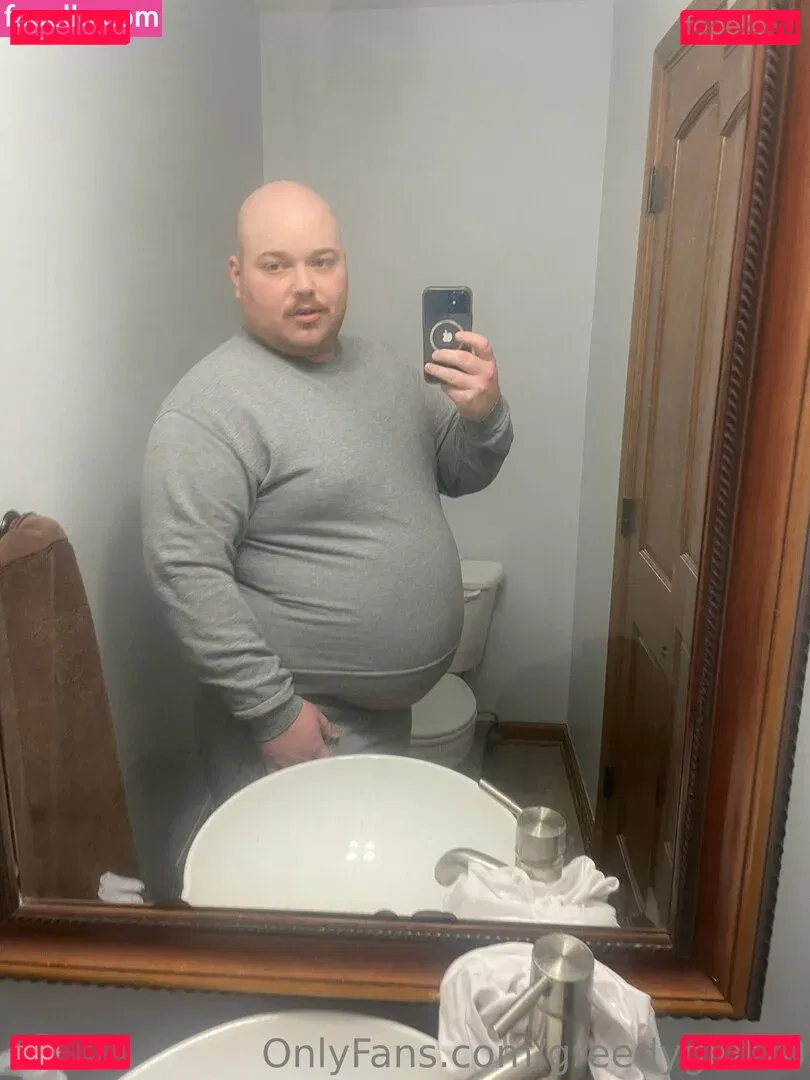 greedyglut10 Onlyfans Photo Gallery 