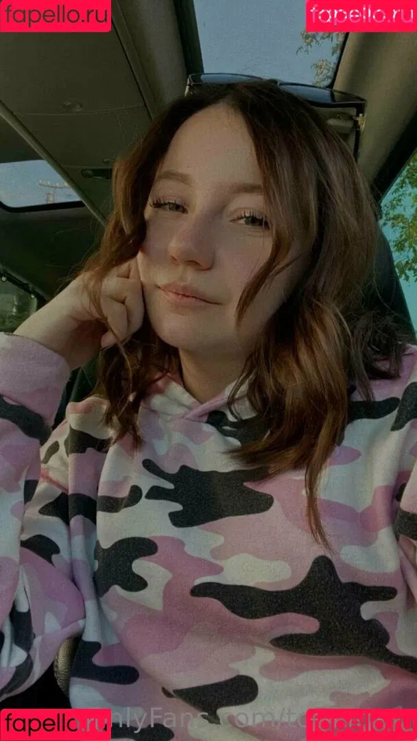 torikitten Onlyfans Photo Gallery 