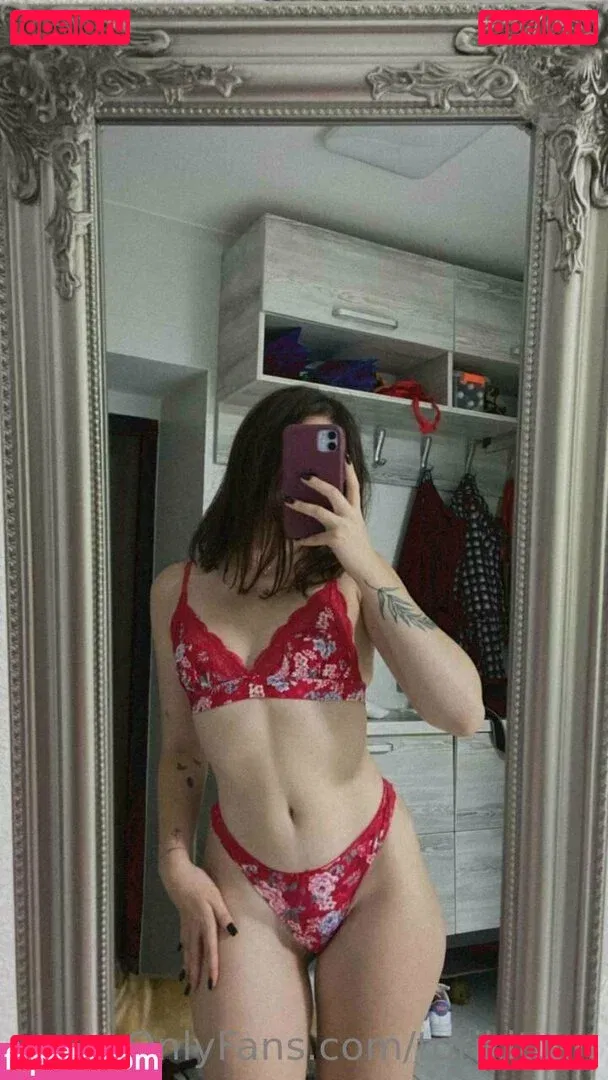 torikitten Onlyfans Photo Gallery 