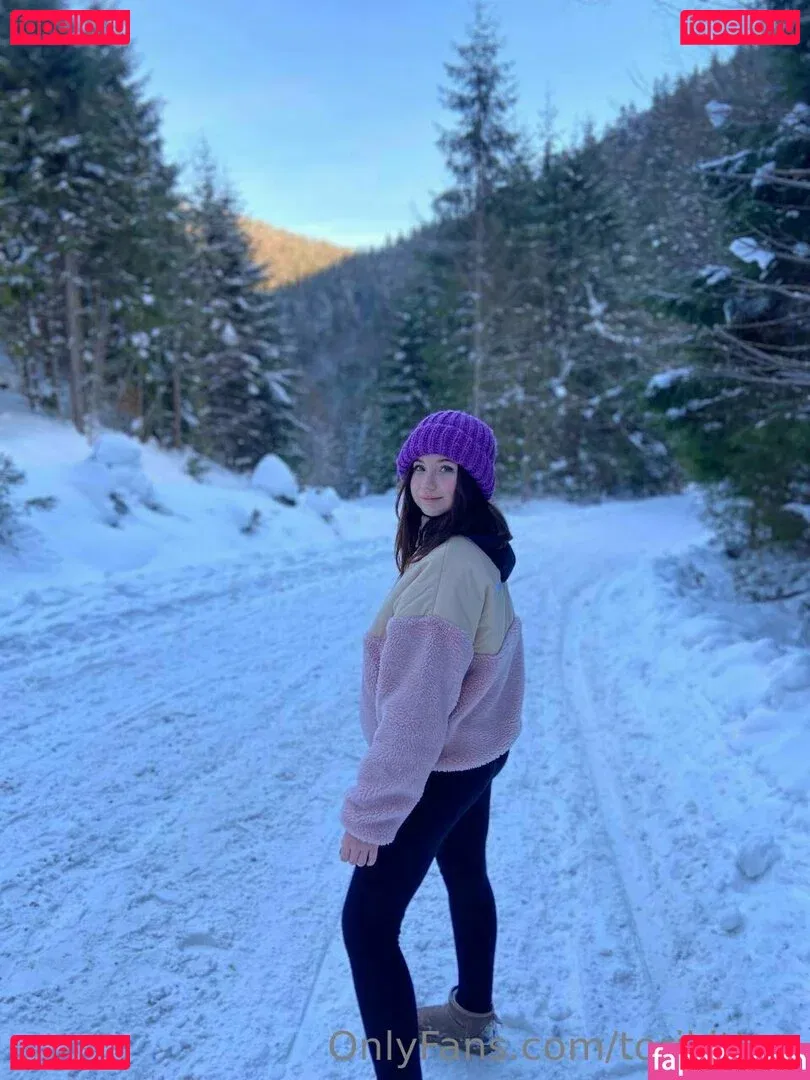 torikitten Onlyfans Photo Gallery 