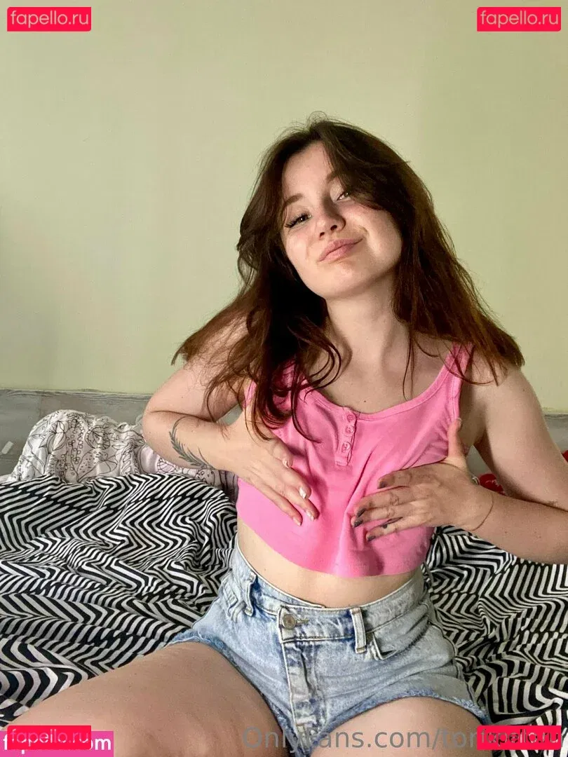 torikitten Onlyfans Photo Gallery 