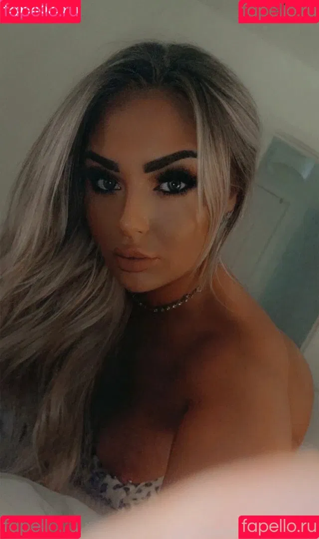 nadia.rose Onlyfans Photo Gallery 