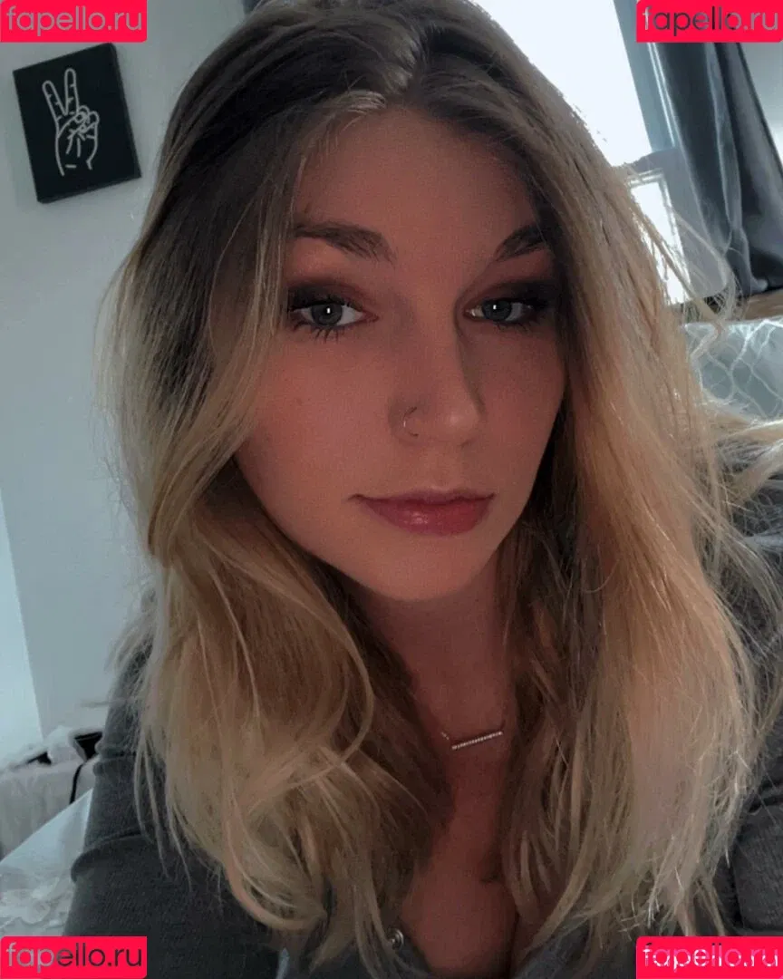 savannahlewis Onlyfans Photo Gallery 