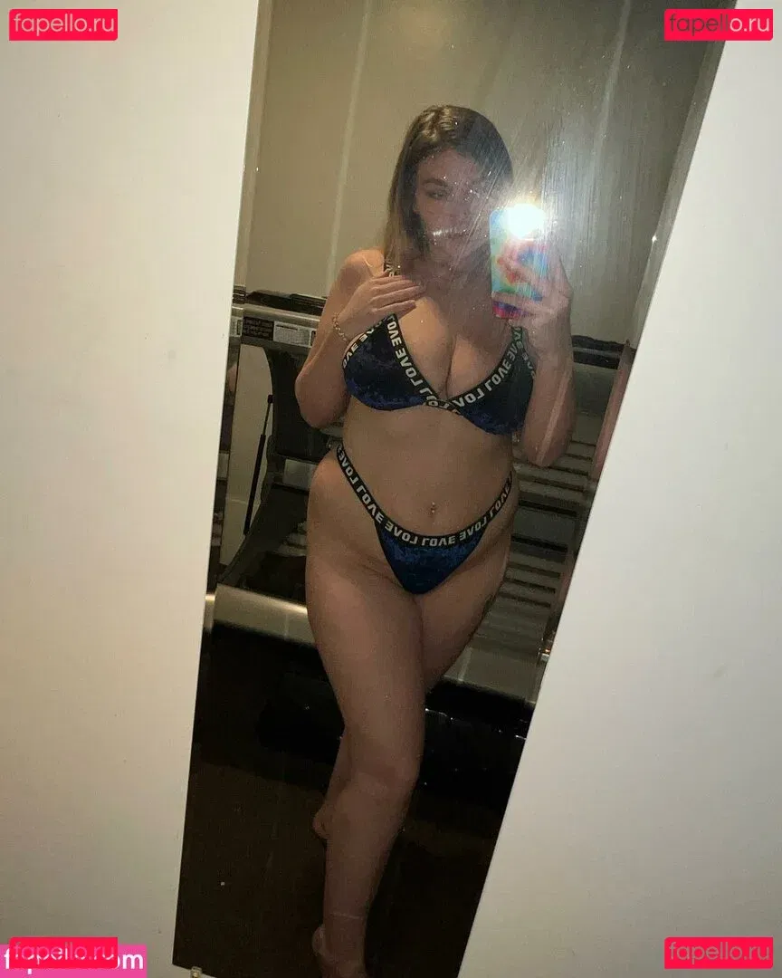 savannahlewis Onlyfans Photo Gallery 