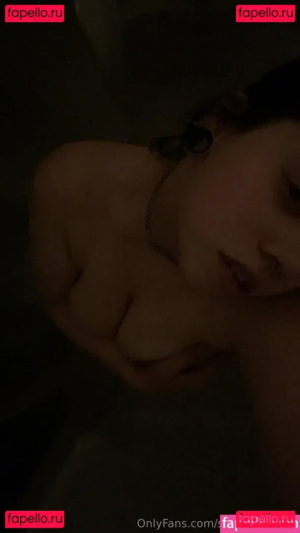 smokewitch13 Onlyfans Photo Gallery 