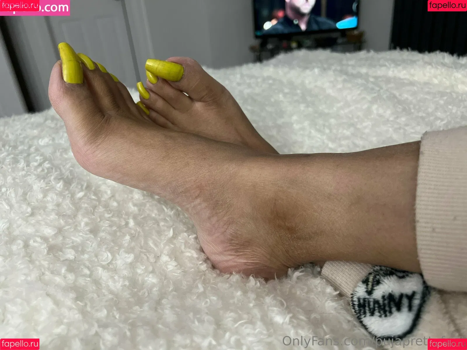 pujaprettyfeet Onlyfans Photo Gallery 
