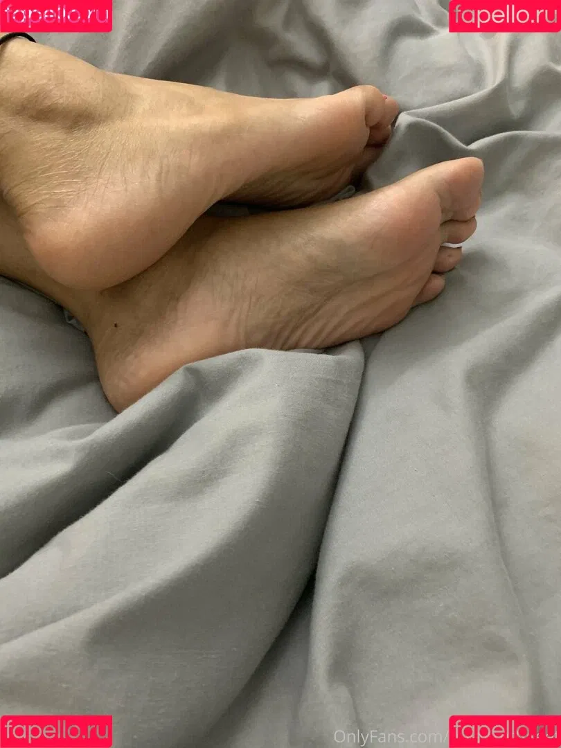 pujaprettyfeet Onlyfans Photo Gallery 