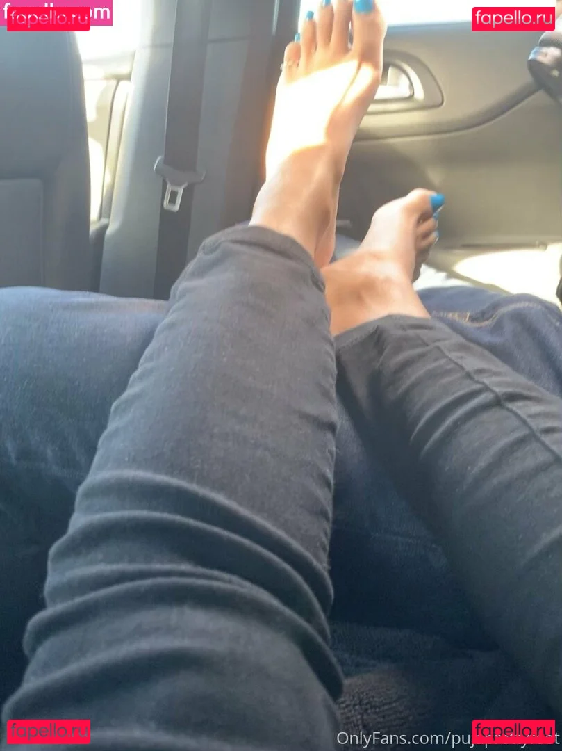 pujaprettyfeet Onlyfans Photo Gallery 