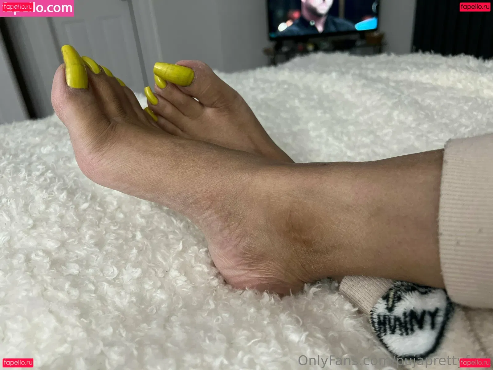 pujaprettyfeet Onlyfans Photo Gallery 