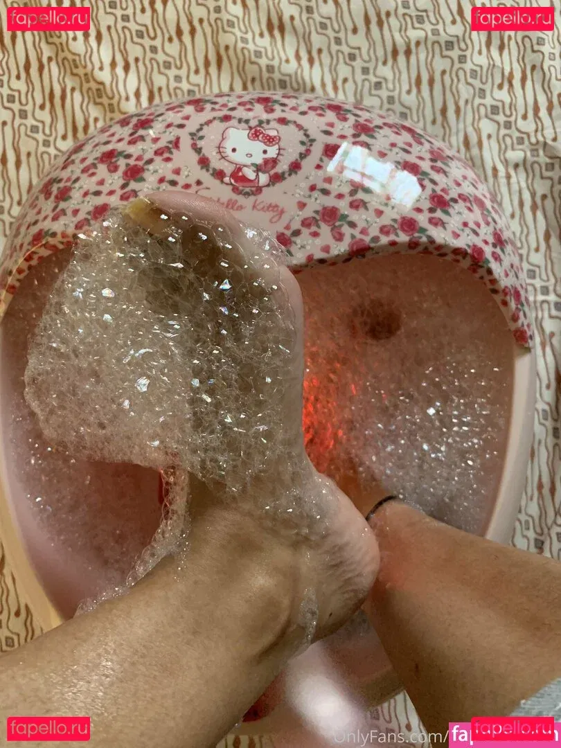 pujaprettyfeet Onlyfans Photo Gallery 