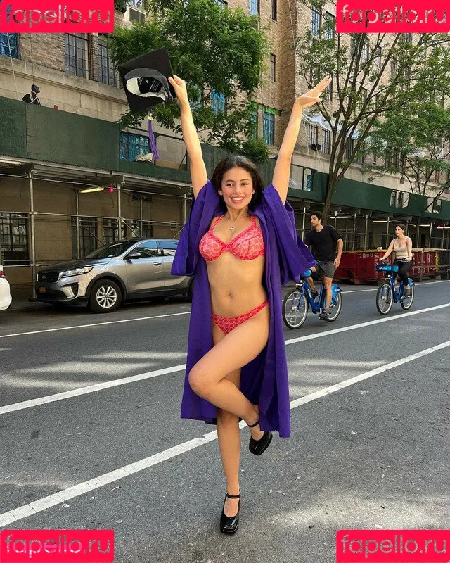 Isabella Carr Onlyfans Photo Gallery 