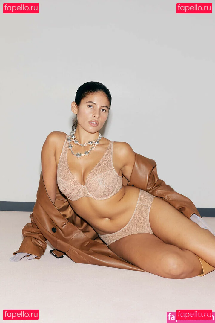 Isabella Carr Onlyfans Photo Gallery 