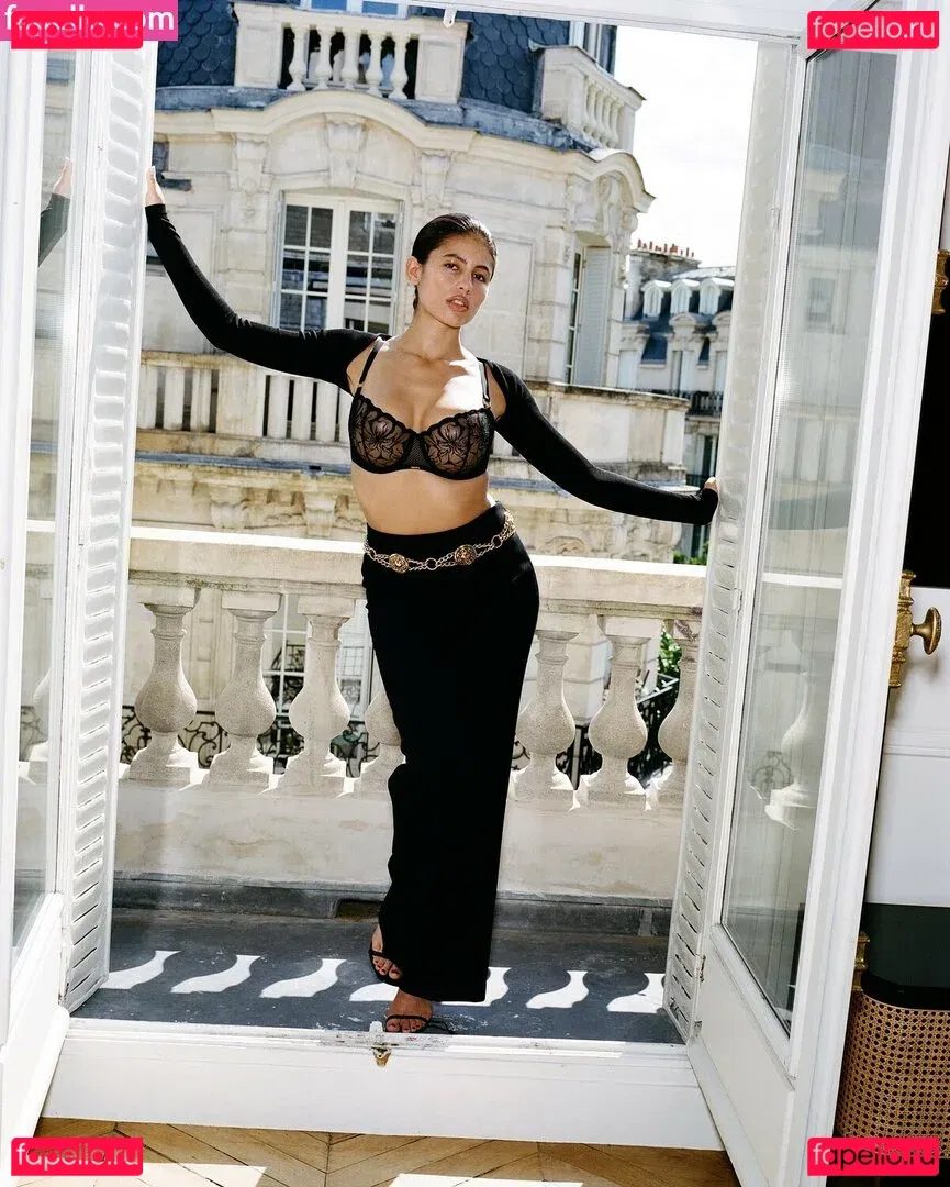 Isabella Carr Onlyfans Photo Gallery 