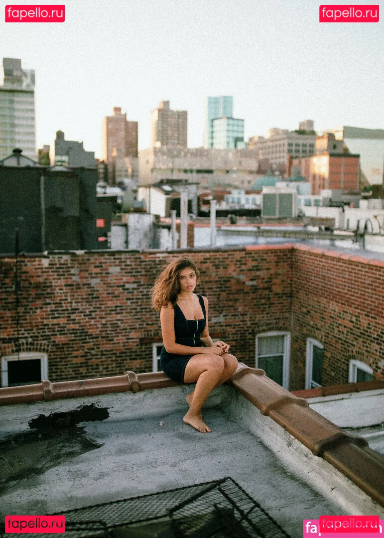 Isabella Carr Onlyfans Photo Gallery 