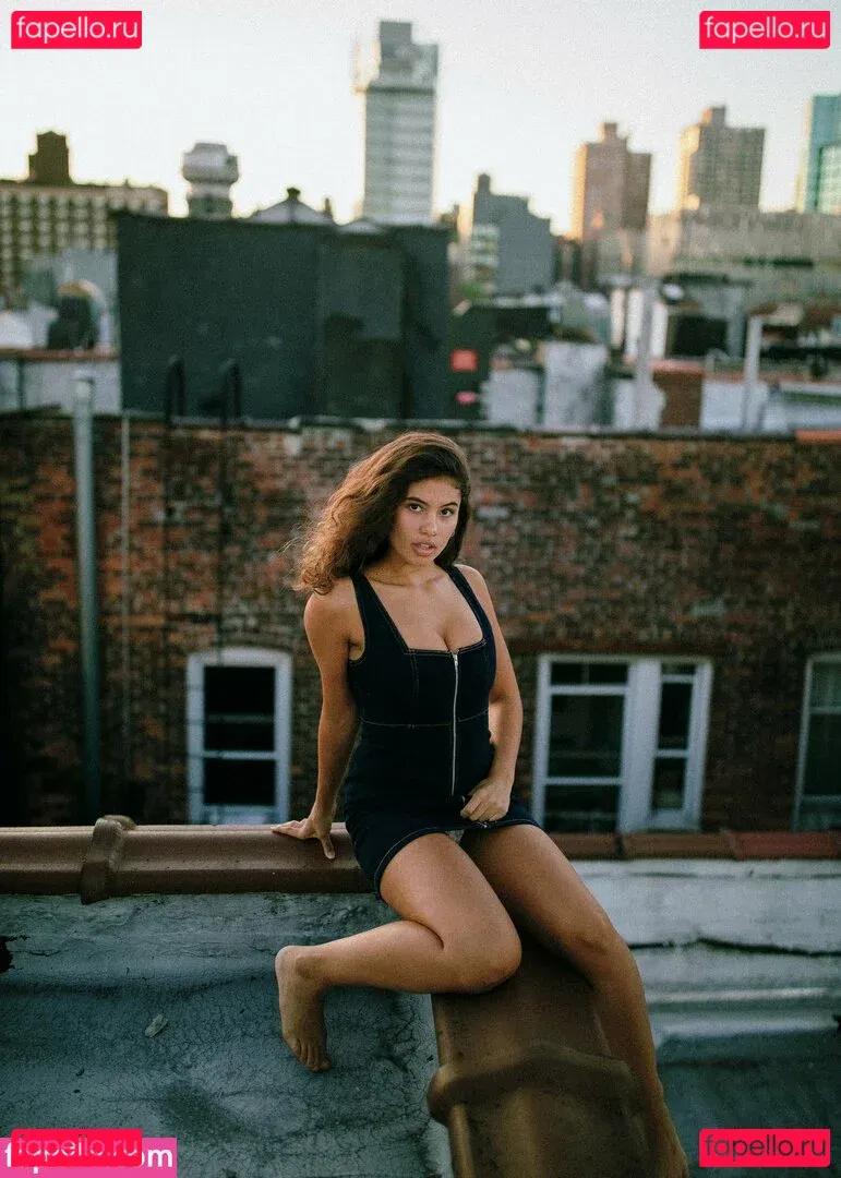 Isabella Carr Onlyfans Photo Gallery 