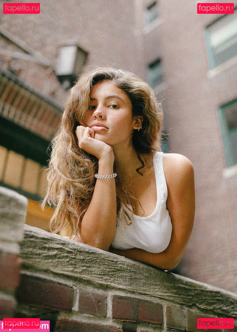 Isabella Carr Onlyfans Photo Gallery 