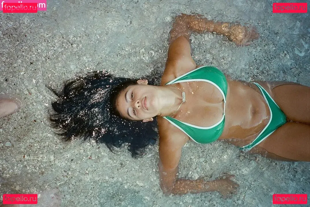 Isabella Carr Onlyfans Photo Gallery 