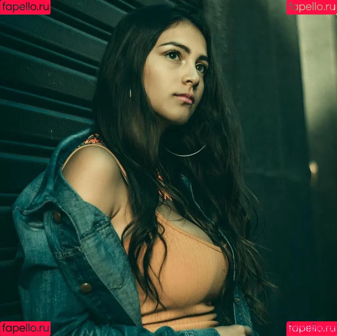Daniela Derly Onlyfans Photo Gallery 