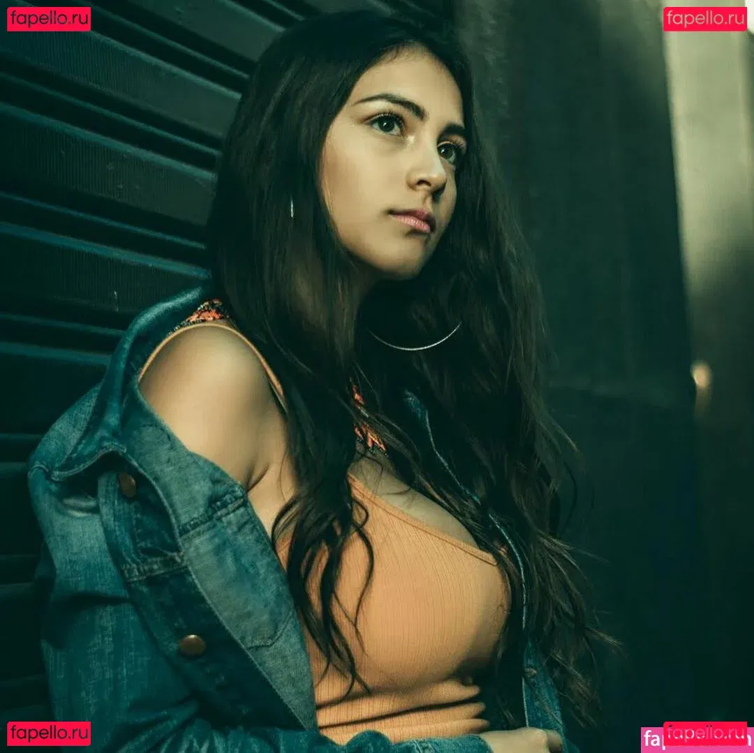 Daniela Derly Onlyfans Photo Gallery 