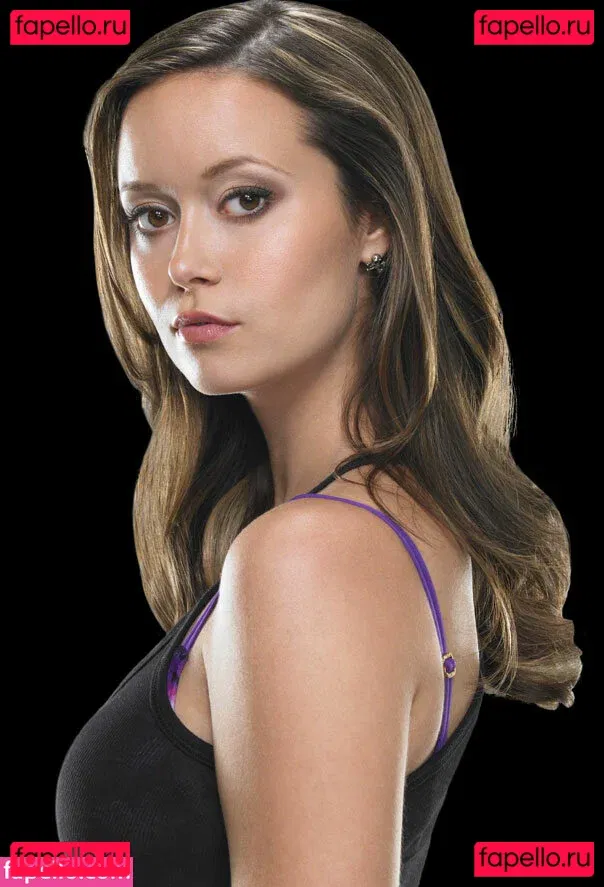 Summer Glau Onlyfans Photo Gallery 