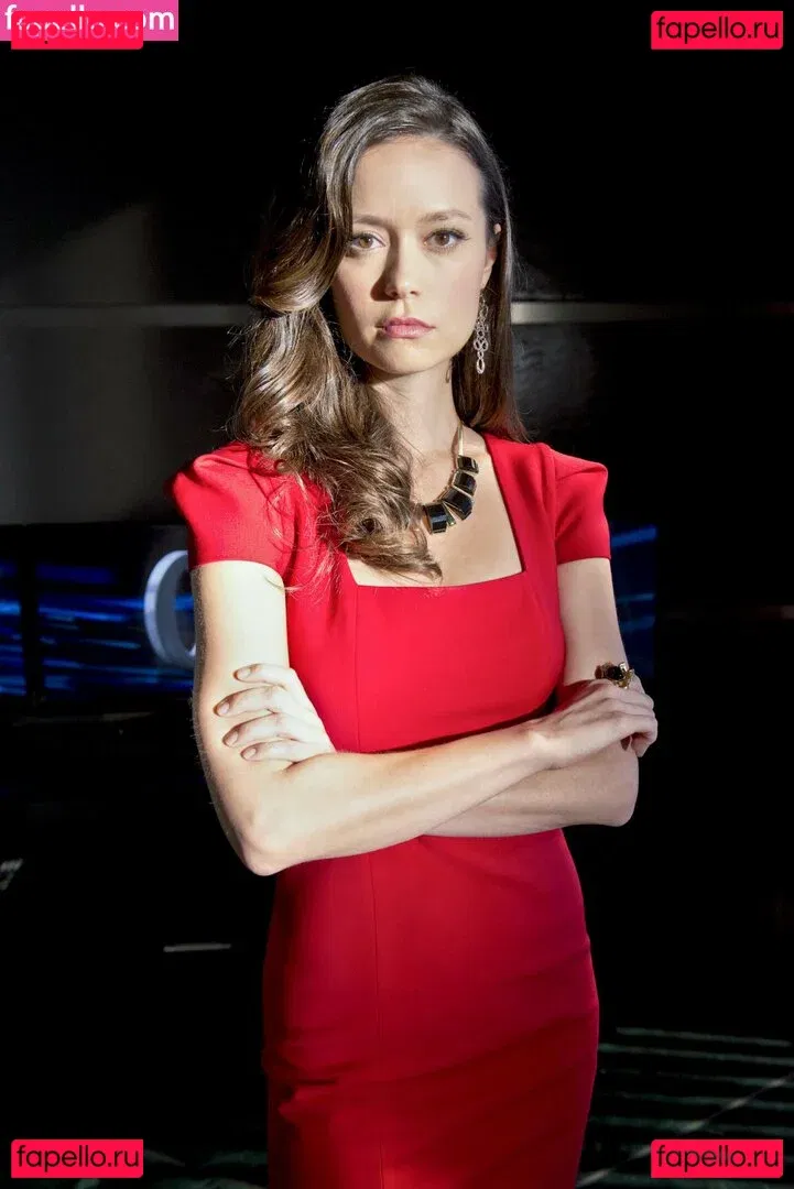 Summer Glau Onlyfans Photo Gallery 