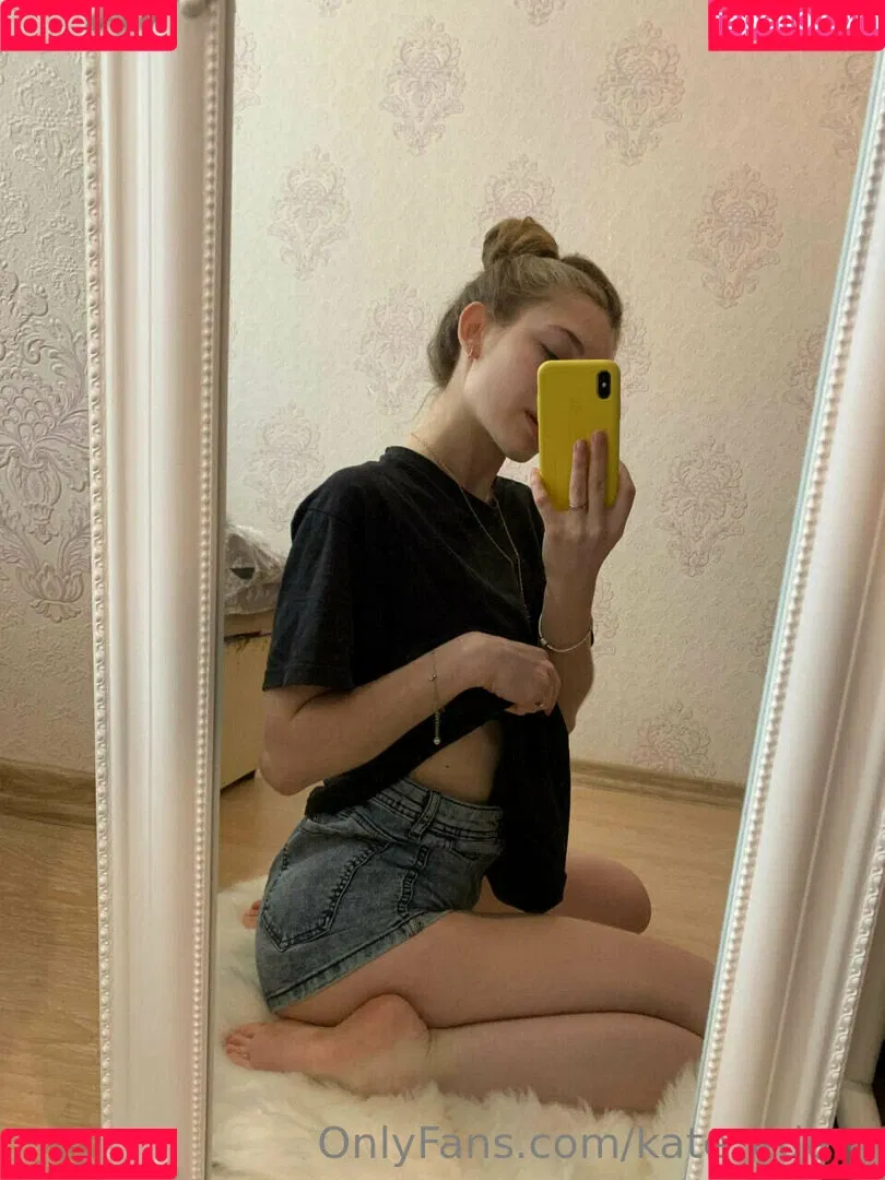 kate_edem Onlyfans Photo Gallery 