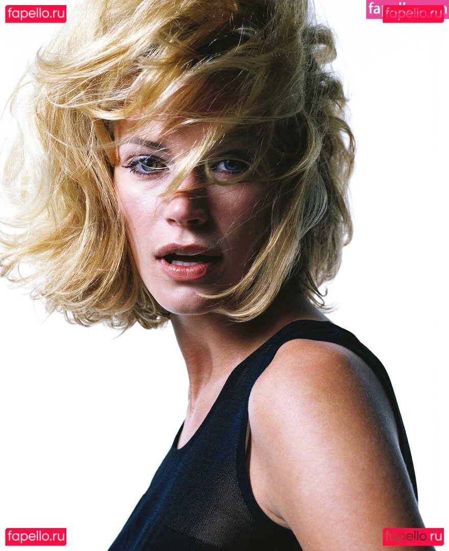 Natasha Henstridge Onlyfans Photo Gallery 