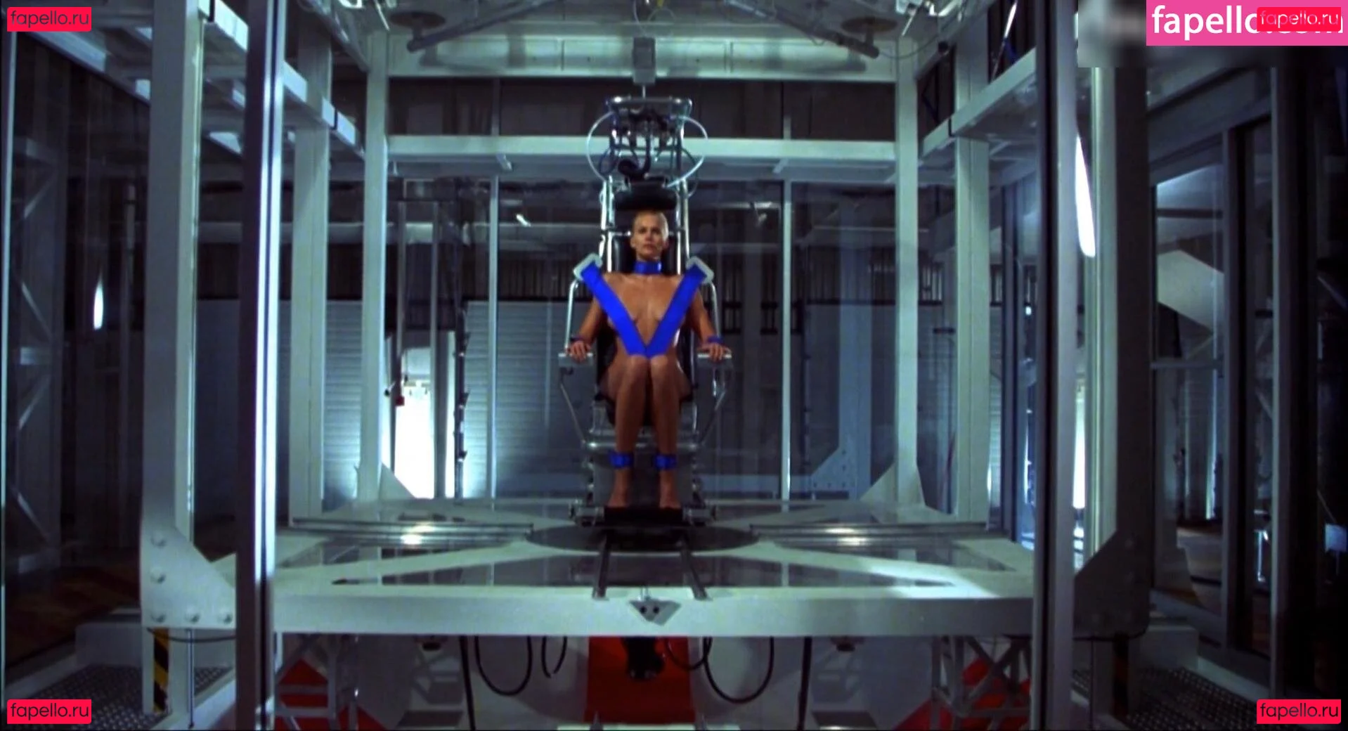 Natasha Henstridge Onlyfans Photo Gallery 