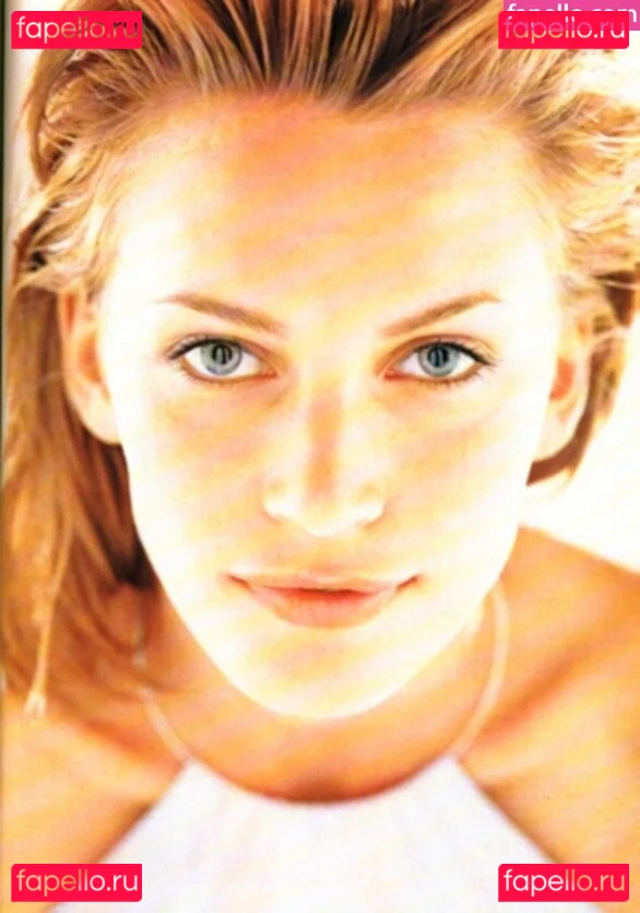 Natasha Henstridge Onlyfans Photo Gallery 