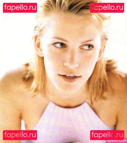 Natasha Henstridge Onlyfans Photo Gallery 