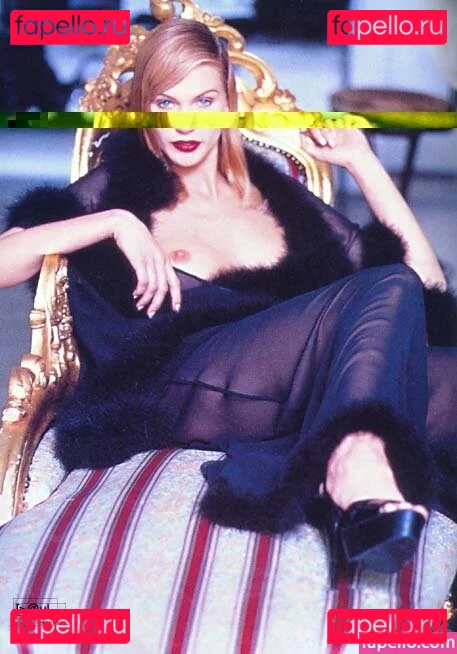 Natasha Henstridge Onlyfans Photo Gallery 