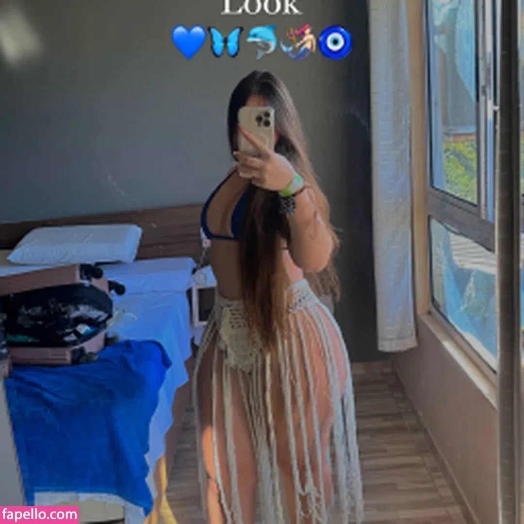 Nicolle Caroline Onlyfans Photo Gallery 