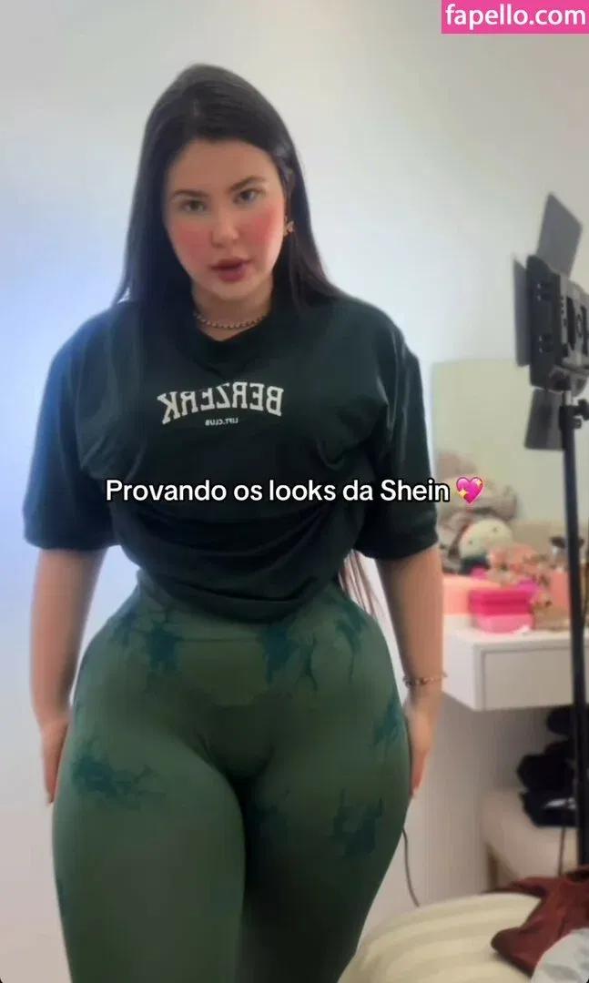 Nicolle Caroline Onlyfans Photo Gallery 